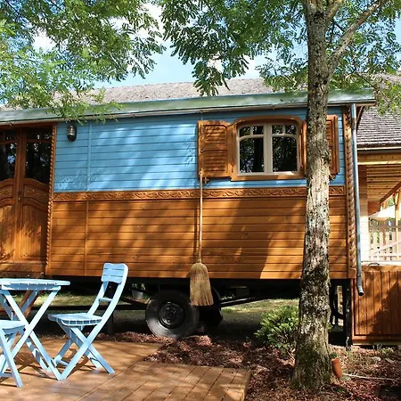 Roulotte Zelena Hora 3* Cadalen